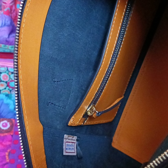 Gorgeous Black Leather Naomi Satchel - Picture 8 of 11